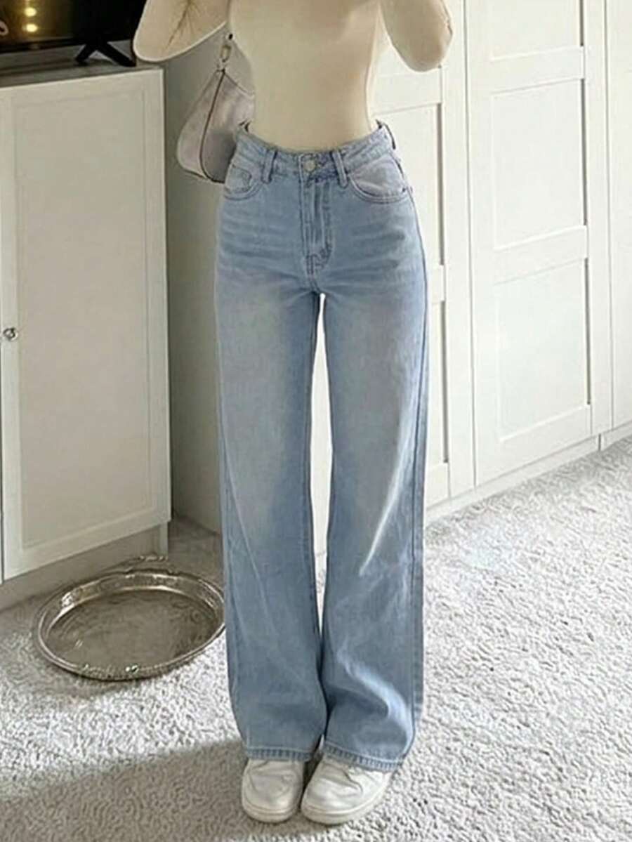 Women's Vintage Loose Boyfriend Straight Leg Jeans Casual - Light Wash - View 1