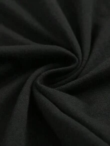 Camiseta con Estampado de Rosa Negra - 100% Algodón, Manga Corta, Cuello Redondo |   Estilo cómodo e informal adecuado para todas las estaciones, lavable a máquina, diseño floral elegante ideal para el día a día y ocasiones especiales, atuendo para el Día de la Madre, envío gratis. - Negro - Ver 2