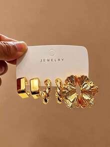 6-18pcs Vintage High-End Metallic Gold Tone Earrings For Women, Multi-Style Design Suitable For Commute, Dating, Versatile, High Polished Gold Plating Craftsmanship, Non-Allergic Material Comfortable Wear, Unlock N Styles In One Set, Best Value, Suitable For Daily And Holiday Wear, Perfect Small Gift For Friends And Girlfriends - Multicolor - View 7