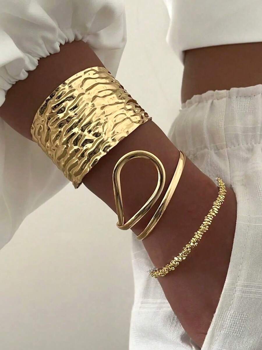 3pcs Vintage Elegant Casual Women Metal Foil Wrinkle Shiny Asymmetrical Geometric Line Metal Bracelet, Suitable For Women's Daily Casual, Party, And Holiday Wear - Gold - View 1