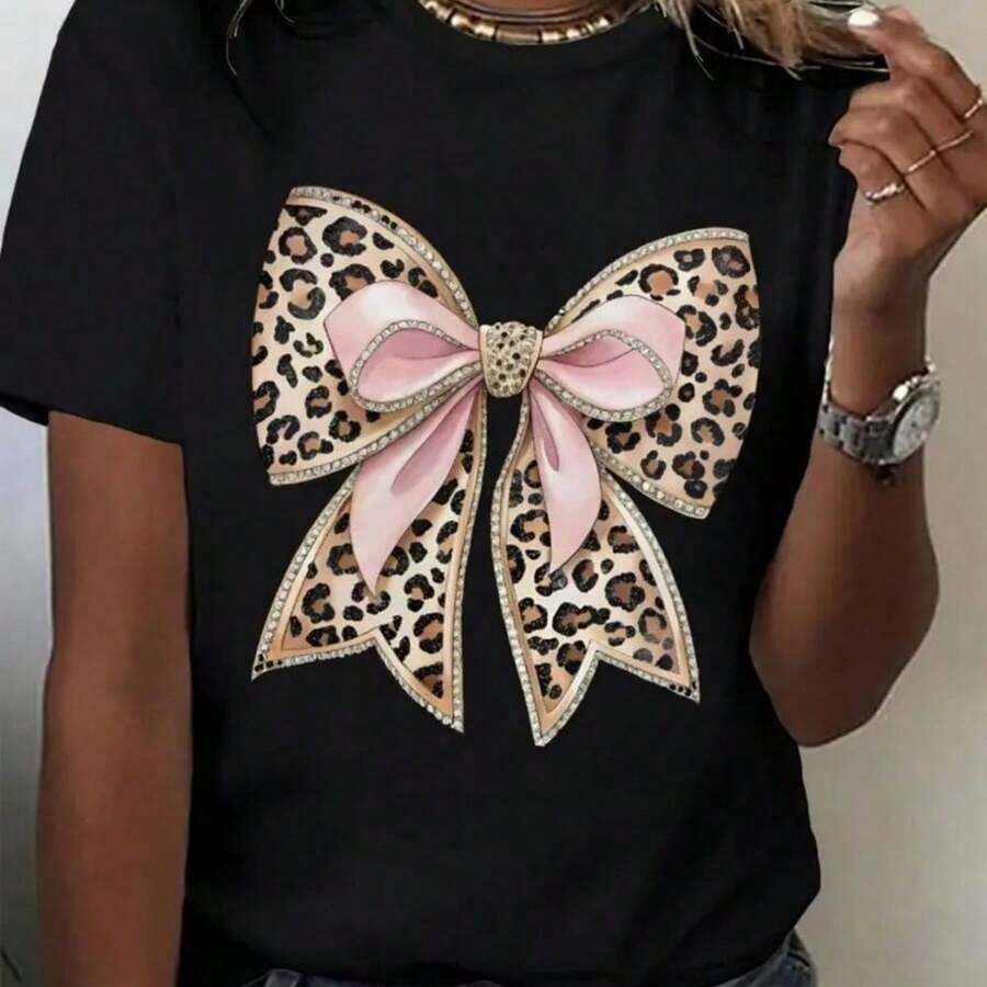 Camiseta Casual de Verano para MujerMujeresManga cortaCamisetaSueltoAjusteParaEstudiantesYJovenChicas,VeranoEstilo coreanoTallas grandesSuperiorParaDe mediana edadMujeres,EleganteJovenManga cortaDe gran tamañoCuello RedondoBlusaConTodo-MatchImprimir,InformalYA la modaJuneteenthAl aire libreActividades,Secado RápidoRendimientoUnisexoAjusteVintageVibeFashion - Negro - Ver 1