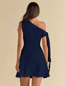 Falda asimétrica elegante de línea A con volantes en el bajo y detalle de lazo en el hombro en diseño ajustado negro para mujer - Azul marino - Ver 2