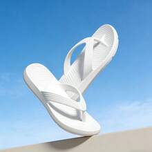 Women's Solid Color Flip Flops, Lightweight Open Toe Casual Flat Sandals, Soft Sole Indoor/Outdoor Slippers, Suitable For Beach And Pool Wear - Off-white - View 3