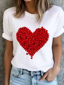 Camiseta blanca sobredimension de las mujeres con impresión de corazón rojo - cuello redondo suave de manga corta Top casual, blusa de línea H de uste suelto, camiseta lavable en máquina de toda la tempor para el regalo del día de San Valentín, fiestas y tre casual (corazones rojos) - Blanco - Ver 2