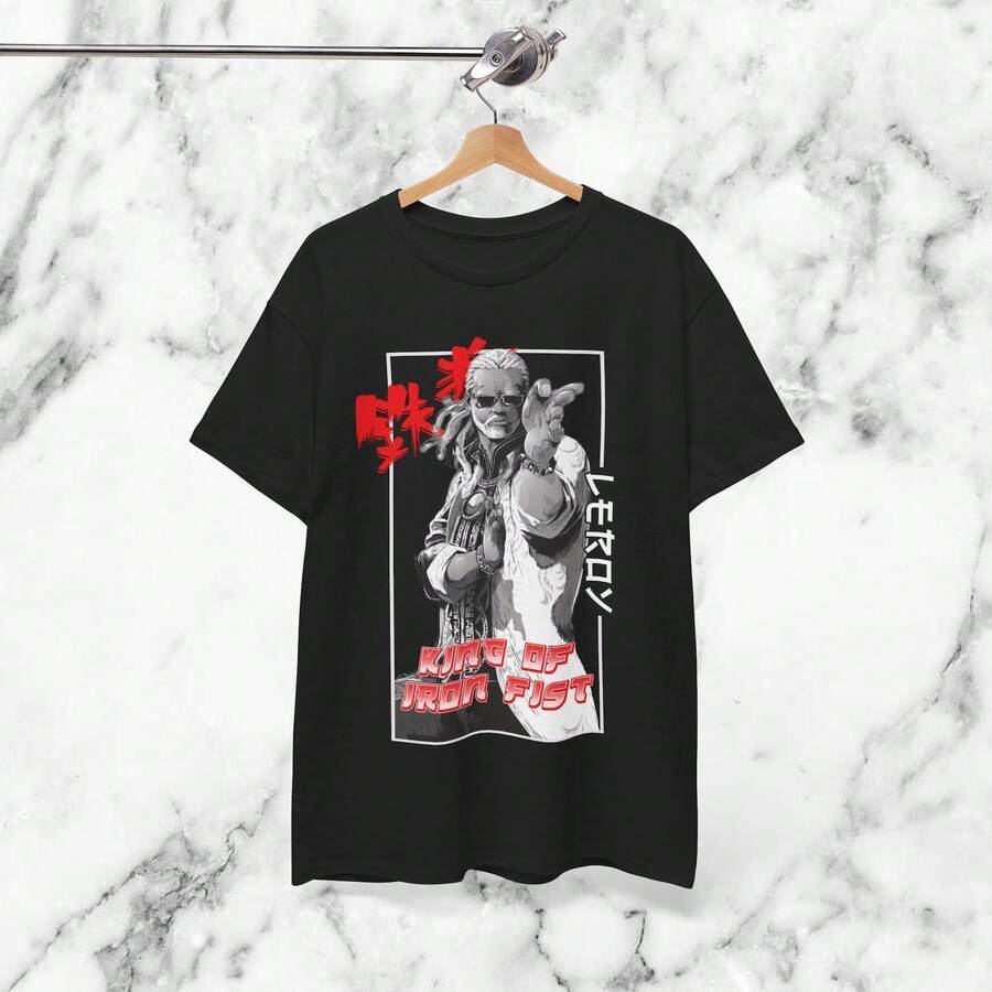 Camiseta de anime TEKKEN Leroy S1Mith UniS1ex Tekken Tshirt Gaming Streetwear Graphic T1EEs Regalos para gamers Camiseta de anime japonesa elegante Camiseta de algodón suave de 220 g para hombres y mujeres, hecha de tela premium duradera y agradable para la piel con un tacto suave, adecuada para todas las formas corporales y para uso diario. Tops casuales transpirables y ligeros, conjuntos elegantes a juego para otoño, perfectos para la vida diaria, actividades al aire libre, viajes, vacaciones y varias fiestas temáticas durante todo el año. - Negro - Ver 1