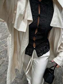 ZAHM Gilet in pizzo nero stile cinese | Gilet senza maniche con colletto alto e bottoni a rana | Top elegante da stratificazione per primavera/estate, stile vintage - nero - Visualizzare 5