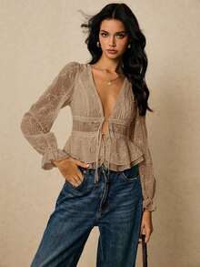 Blusa blanca de manga larga, tela bordada, camisa de otoño e invierno, exquisita y elegante, diseño de lazo central, costura de encaje, blusa de moda sexy con escote en V profundo y bordado floral delantero, adecuada para uso diario, salir, citas, vacaciones, fiestas, etc.Ropa de mujer de otoño - Caqui - Ver 7