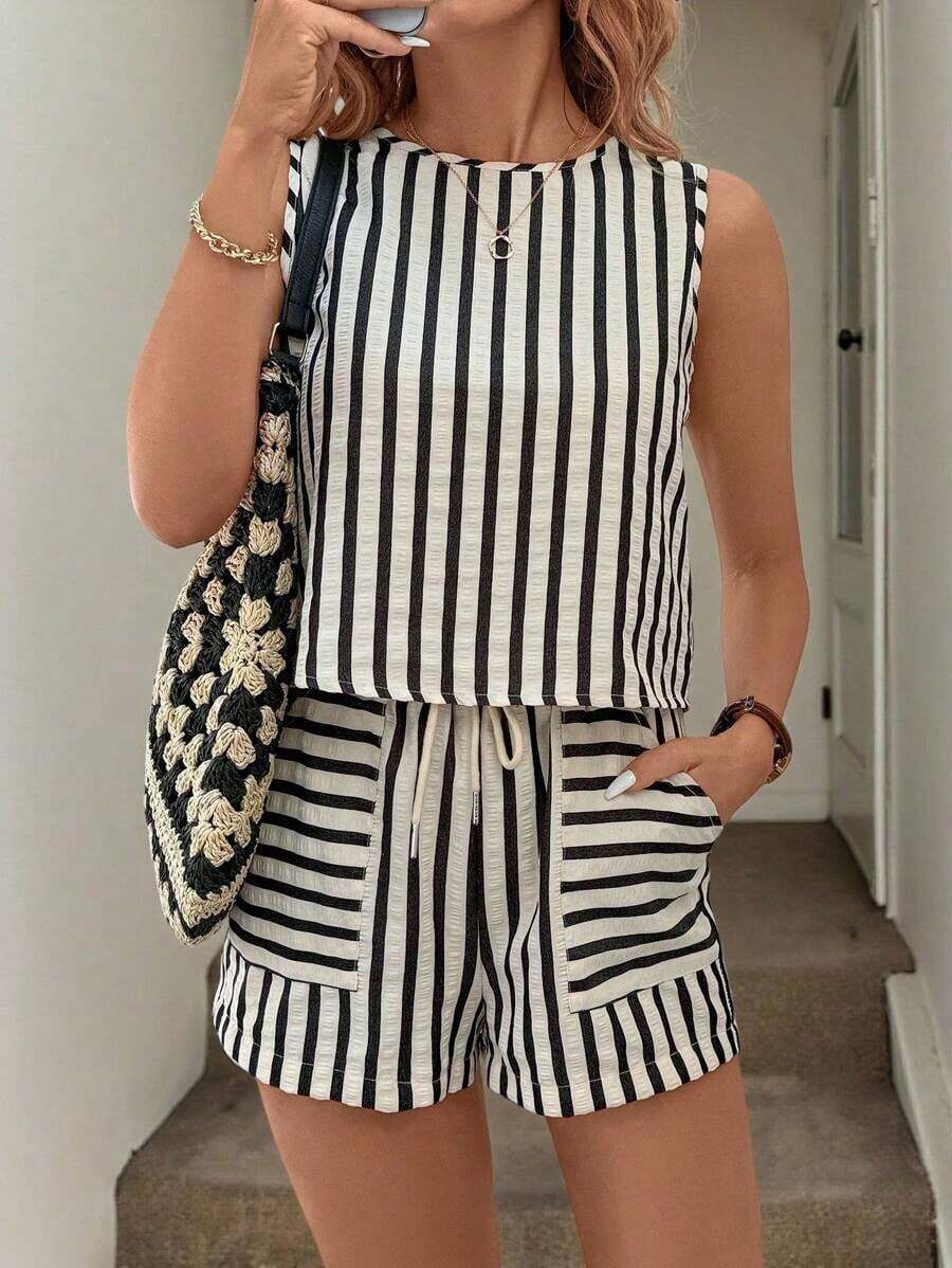 Set de 2 piezas de top corto sin mangas a rayas y pantalones, conjunto informal de verano con bolsillos para mujer - Negro 2 - Ver 1
