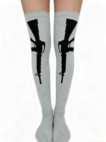 Unisex Solid Color Minimalist Streetwear Thigh High Socks, Mysterious Party Celebration Striped Knee-High Socks - Black and White - View 4