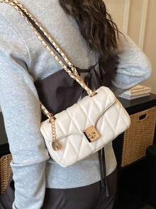 Classic Solid Color Waterproof Fabric Cartoon Pattern Rhombus Patchwork Design Chain Square Bag, Twist Lock Closure, Burgundy Suitable For Travel, Shopping, Work Commute And Party - Beige - View 4