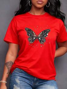 Majestic, Resplendent Butterfly With Wings Adorned With Silver And Gold Sparkles Simulating Small Jewels, An Ethereal Flight That Radiates Magic And Pure Elegance, Ideal For Women With A Luminous Spirit. Women's T-Shirt 220g, Maija Women Curvy. - 紅色 - 查看 7