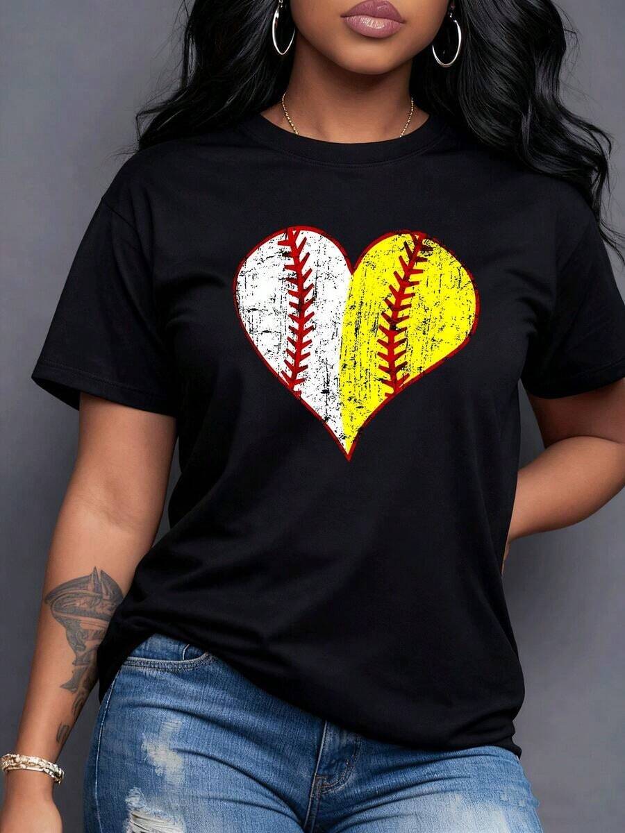 This Two-Tone Distressed Heart Merges The Passion Of Baseball With The Energy Of Softball, Uniting Their Distinctive Textures. It Reflects An Unconditional Love For Both Sports, Perfect For Any Fan Or Athlete. Women's 100% Cotton Comfortable Sporty Summer T-Shirt, Maija Women's Curvy. - 黑色 - 查看 1