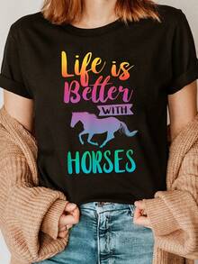 Elegante camiseta de uso diario con estampado de caballos, cuello redondo, manga corta, adecuada para ropa casual de verano y primavera, ropa de mujer, camiseta chic y a la moda. - Negro - Ver 8