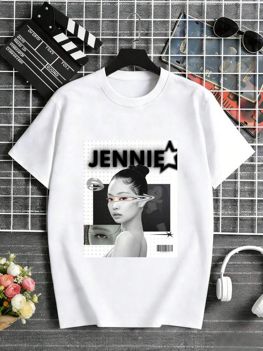 Camiseta blanca unisex, estampada con letras llamativas, es una elección perfecta para entretenimiento informal y uso al aire libre.ropa de calor mujer maija maija mujer luargla deeka ontre mujer premium ontre  mujer blusa casual mujer blusas casuales para dama - Blanco - Ver 1
