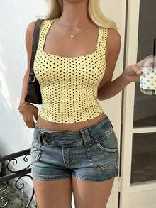 Top de punto con estampado de lunares blancos en estilo , blusa sin mangas adecuada para la playa, el trayecto y el uso casual de verano - Amarillo - Ver 7