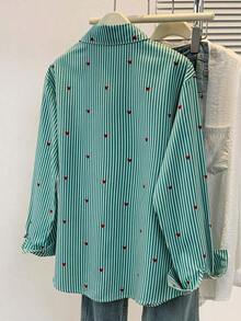 Blusa de mujer con cuello polo, estampado de corazones y rayas - Camisa casual de manga larga con botones, adecuada para uso diario en primavera, verano y otoño - Rayas verdes - Ver 3