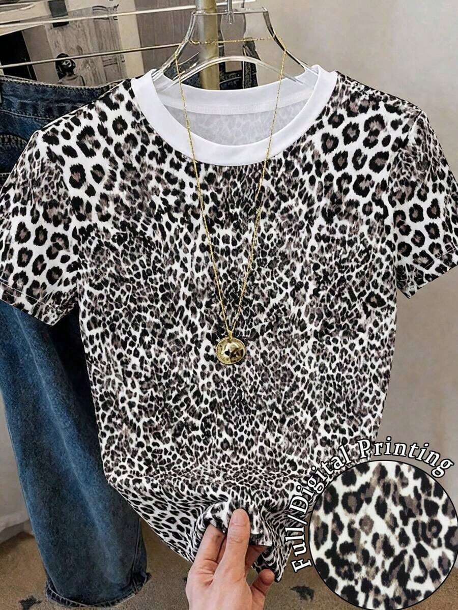 Camiseta de mujer de manga corta y cuello redondo con estampado de leopardo - Multicolor 5 - Ver 1