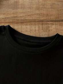 This 'S T-Shirt Is Made Of 100% Double-Sided Pure, Perfect For Autumn And Winter.It Features A Casual And  Design, Moisture-Wicking Properties |   Relaxed Fit |   Plus Size - 黑色 - 查看 3