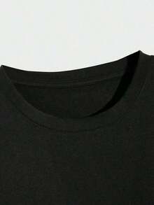 Camiseta de manga corta con estampado de letras, de moda, casual y estilo callejero, perfecta para usar en primavera y verano. - Negro - Ver 4