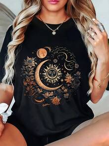 Women's Casual T-Shirt With A Celestial Floral Print. This Black, Short-Sleeved, Crew-Neck T-Shirt Is Machine Washable And Features Beautiful Prints Of The Moon And Sun, Along With Other Celestial And Floral Motifs. - 黑色 - 查看 8