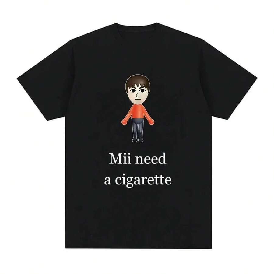Men's Funny Mii Need A Cigarette T-Shirt, Fashionable Cropped Short Sleeve Tee, Barbershop Quartet Day Graphic Tee, Unisex Oversized Soft 220g Cotton T-Shirt For Men And Women, Made Of Durable And Skin-Friendly Premium Fabric With A Soft Feel, Suitable For All Body Shapes And For Everyday Wear. Breathable And Lightweight Casual Tops, Stylish Matching Sets For Autumn, Perfect For Daily Life, Outdoor Activities, Travel, Vacations, And Various Theme Parties Throughout The Year. - 黑色 - 查看 1