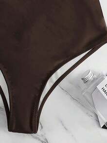 Swim Vcay Traje de baño de una pieza de unicolor negro elegante sin mangas, de cintura alta y con tirantes ajustables, para primavera/verano 2026 - Marrón Chocolate - Ver 7