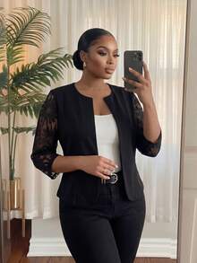 SHEIN Lady CURVE 大码女式黑色优雅蕾丝袖拼接短外套，适合日常穿着、教师、商务休闲、办公室、外出、机场等场合，尽显优雅气质，街头风十足，复古富贵，基础款上衣，韩版风格，秋冬季必备单品 - 黑色 - 查看 1
