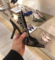 Letter Embroidered Bow Sandals For Women 2026 Spring Vintage Gold Embroidered Floral High Heels With Closed Toe - 黑金6.5厘米 - 查看 6