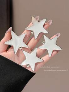 2/4pcs Korean Metal Star Hair Clips, Bangs/Side Clip, Sweet Y2K Hair Accessories,Hair Barrettes - Multicolor - View 4