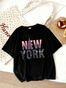 One Women's T-Shirt With A New York City Print, Comfortable And Casual, Fashionable For Spring And Summer, Suitable For Everyday Wear, Parties, School, Music Festivals, Vacations, And Work. It Makes A Great Gift For Family, Boyfriends, Girlfriends, Friends, And Girls. Black Summer Clothing, 180g, 100% Cotton, Printed Designs. Unisex. - 黑色 - 查看 3