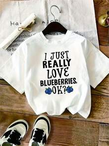 A White T-Shirt With The Text "I REALLY LOVE BLUEBERRIES, DUE?" Along With Some Blueberry Graphics, Showing A Fondness For Blueberries. It's Comfortable And Versatile, Making It Suitable For Women And Young Girls For Everyday Wear, As Well As A Great Gift For Holidays And Birthdays. Y2k T-Shirt - 黑色 - 查看 10