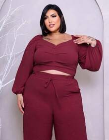 Plus Size Set: Off-The-Shoulder Cropped Top And Elegant High-Waisted Lined Palazzo Pants - 紅木色 - 查看 8