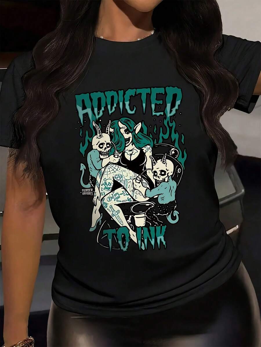 1 pieza de camiseta gráfica para mujer con estampado de tatuaje 'Addicted to Ink' - Camiseta negra de inspiración rock con letras verdes vibrantes, tela suave y elástica, lavable a máquina, top casual para amantes de los tatuajes, regalo de cumpleaños y festividades, moda diaria, ropa urbana atrevida, ajuste cómodo, camiseta Y2k. - Negro - Ver 1