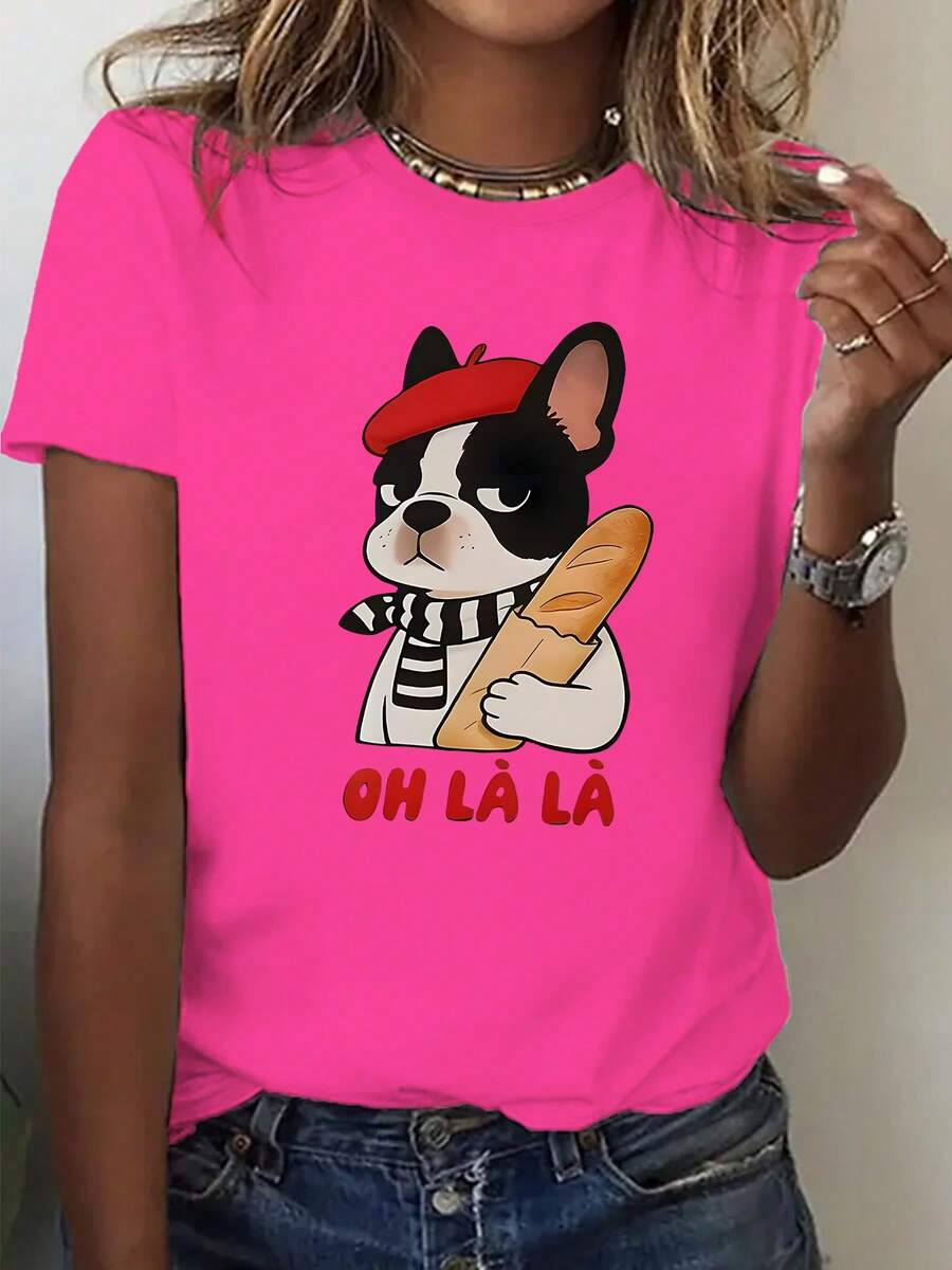 Plus Size - Plus Size - A Women's T-Shirt Featuring A French Bulldog Wearing A Red Beret And A Black And White Striped Scarf, Holding A Baguette, With The Text 'OH Là Là' Printed Underneath In Large Letters And A Round Neck Design. - 玫紅色 - 查看 1