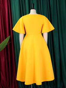 Women's Elegant European And American Style Evening Dress 2026, New Design, V-Neck, Puff Sleeves And Full Hem Skirt - 黃色 - 查看 2