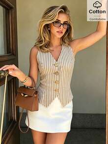 Áo hai dây nữ kiểu dáng thanh lịch, màu be kẻ sọc, chất liệu cotton pha, cài cúc phía trước, phù hợp mặc đi làm hàng ngày. - Màu Khaki - Xem 2