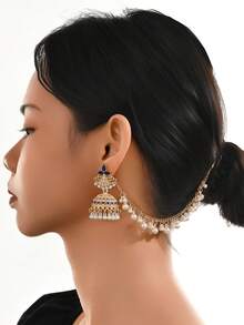 时尚仿珍珠镶嵌耳环，配发链，传统中东风格Jhumka耳环，适合婚礼、女士派对佩戴 - 掛鏈耳環 - 查看 1