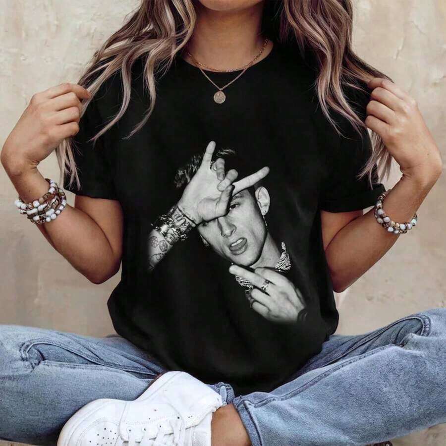 Camiseta Vintage Estilo Urbano para Mujer, UniShirt Vintage Lost Americana Tour 2026, Camiseta Gráfica Talla M, Mercancía Retro de Conciertos, Regalo para Fanáticos del Punk Rock, 100% Algodón Transpirable - Negro - Ver 1