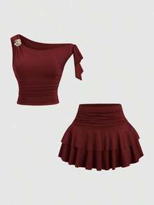 Conjunto de top de tirantes y minifalda plisada y con decoración de flores metálicas para mujer, ideal para el verano - Burdeos - Ver 1