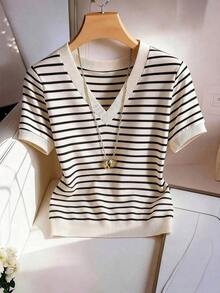 Nueva camiseta de mujer de manga corta con cuello en V a rayas - Multicolor - Ver 11