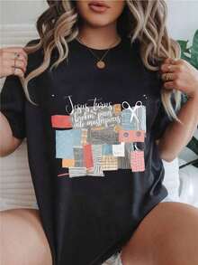 Camiseta Casual de Manga Corta para Mujer - Diseño Patchwork "Jesús Convierte Piezas Rotas en Obras Maestras", Cuello Redondo, Top de Verano, Lavable a Máquina, Camisetas para Damas, Ropa Casual, Estilo Moderno, Ajuste Cómodo  
 -Blanco - Negro - Ver 7
