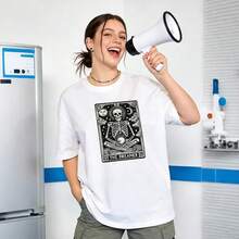 Women's Summer Clothing, Casual Soft Cotton T-Shirt With Round Neck, Tarot Card Print, Meditating Skull And The Dreamer. Black. - 白色 - 查看 2
