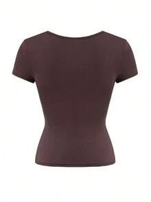 Camiseta de manga corta ajustada y sexy con cuello cuadrado de punto de unicolor para mujer Vaiaye, top de activewear para primavera/verano, adecuado para el Día de San Valentín en color rojo casual - Marrón - Ver 4