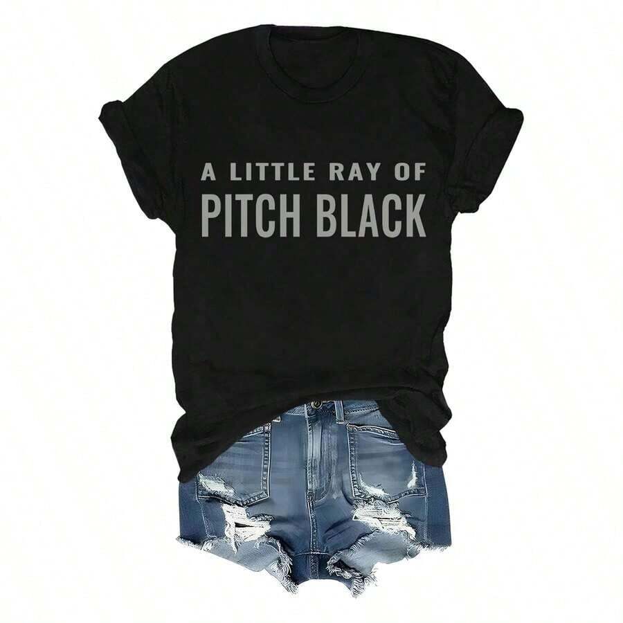 A Little Ray Of Pitch Black T-Shirt, A Little Ray Of Pitch Black T-Shirts For Men And Women, Funny Classic T-Shirt For Women - 白色 - 查看 1