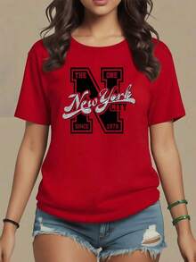 Large Letter N With Silver Details Symbolizing The Urban Energy And Modern Elegance Of New York City, Freedom And Feminine Confidence, 100% Soft And Comfortable Cotton Women's T-Shirt, Maija Curvy Women. - 紅色 - 查看 1