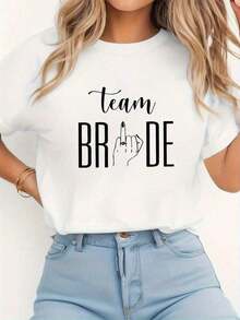 Camiseta de manga corta con cuello redondo para mujer "Bride Squad" con estampado de celebración de boda para primavera y verano - Estilo vintage urbano unisex, camiseta holgada de algodón 100% puro. - Blanco - Ver 10