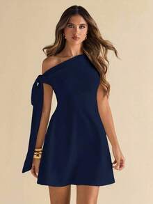 Falda asimétrica elegante de línea A con volantes en el bajo y detalle de lazo en el hombro en diseño ajustado negro para mujer - Azul marino - Ver 9