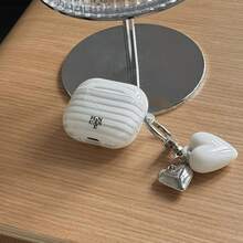 Husă pentru căști stil coreean, creativă, transparentă cu dungi + pandantiv inimă albă, compatibilă cu Pro 3, New Pro 2, Apple 4, Minimalist 3, protector personalizat 1/2 pentru căști, husă pentru căști primăvară/vară, cadou de zi de naștere/cadou de sărbători - alb - Vizualizare 5