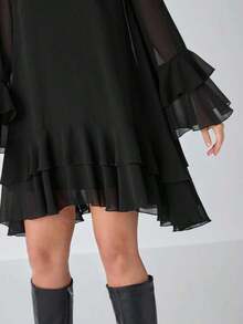 Vestido elegante de manga larga con cuello alto y diseño de capas en unicolor para mujer - Negro - Ver 6