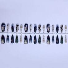 30pcs Long Almond Press On Nails - Dark Fantasy Theme With Realistic Animal Portraits And Moody Scenery, Unique Hand-Drawn Art Nails For Creative Souls, With Jelly Gel Stickers And Nail File - 黑色果凍膠 - 查看 3